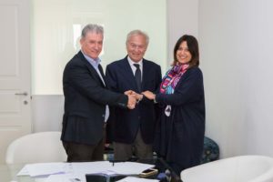 da sx Nunzio Dolce (Pres. ASCOM ), Gennaro Amato (Pres. PNI) e Barbara Berardi (Pres. ANRL)